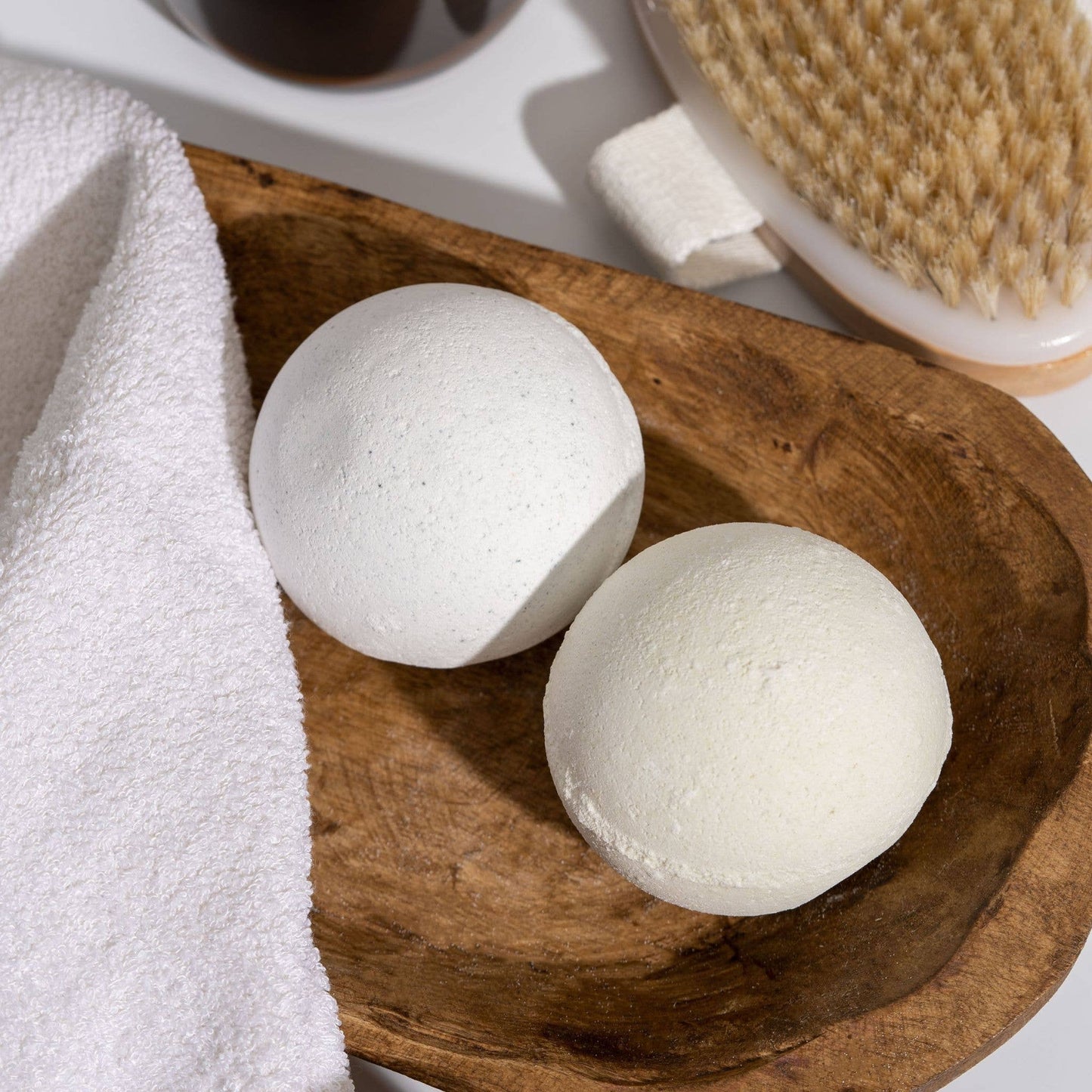 Calm Lavender & Spearmint Avocado Oil Natural Bath Bomb