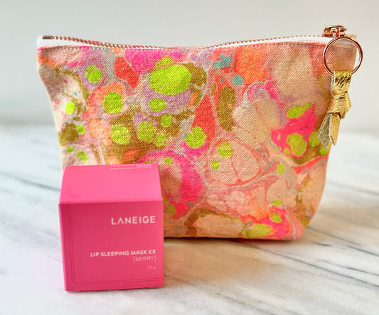 Artistry Pouch & Lip Love Duo